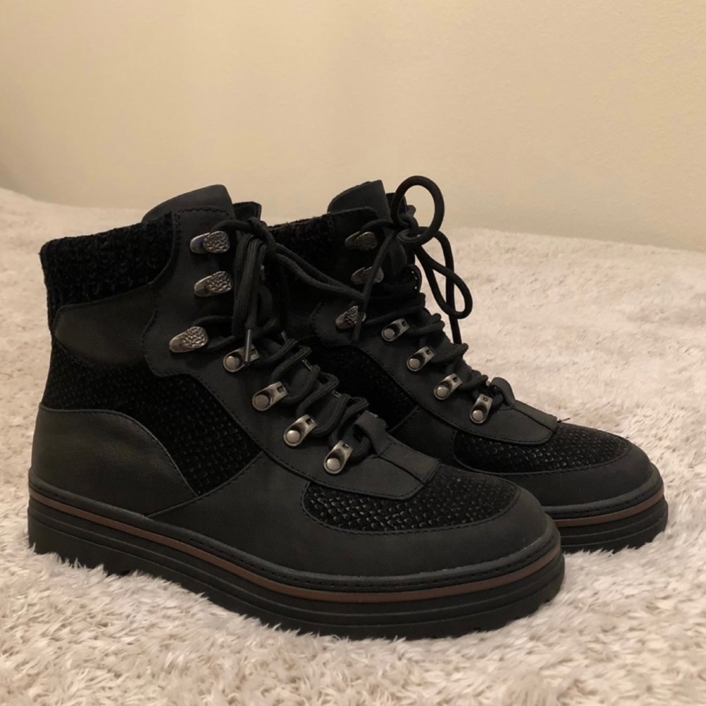 Blowfish Boots Women Size 10